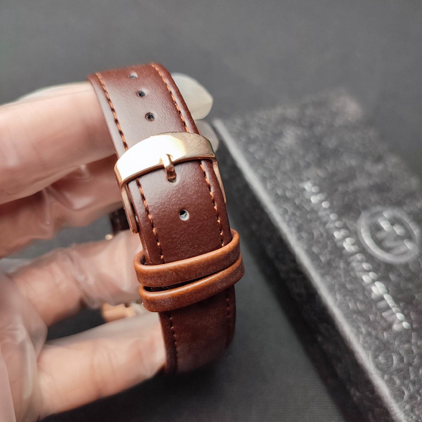 Hannah Martin Leather Watch W/Box - Brown Strap
