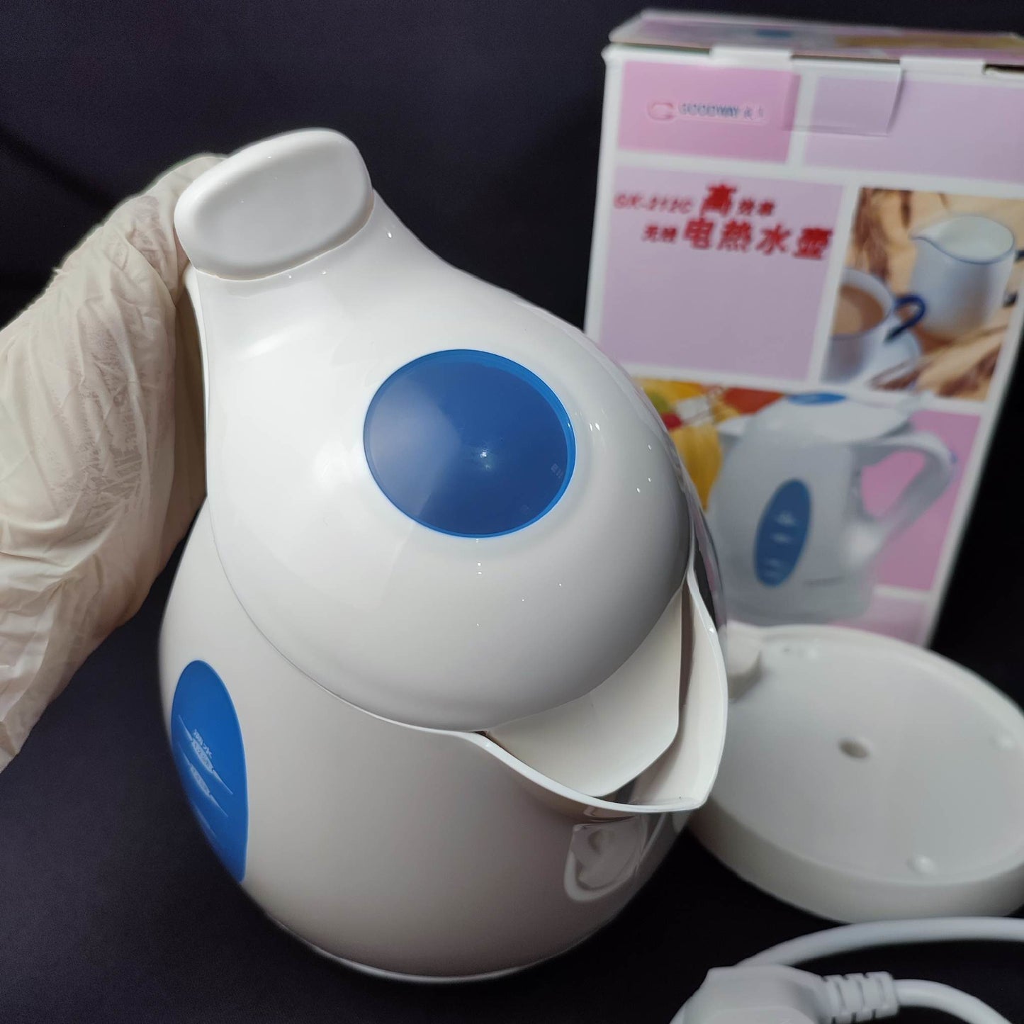 Goodway Cordless Jug Kettle 1.2 Liters (GK-212C) - International Mall PUll-out