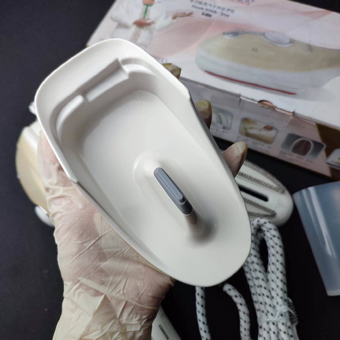 Goodway Steam Brush/Iron Combo White (G-665) - International Mall Pull-out