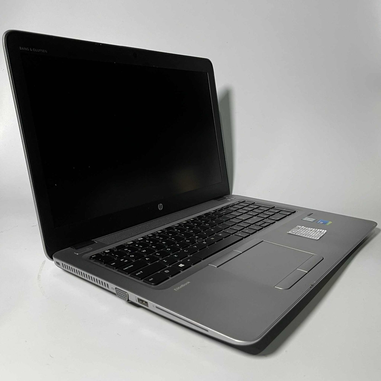 8/240 (SSD) Pre-loved HP EliteBook 850 G3 i7-6th Windows Laptop with Charger