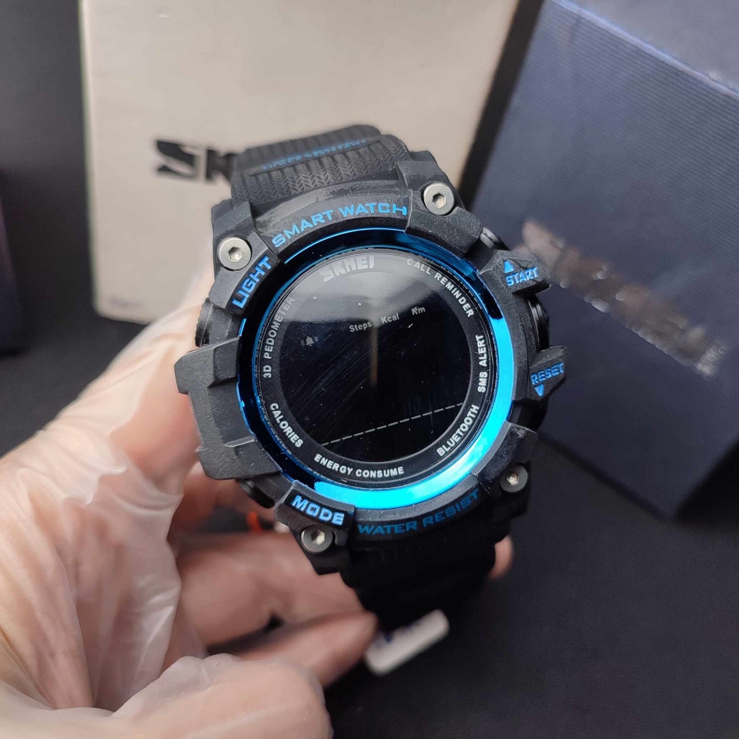 Skmei Rubber Digital Watch W/Box - Black/Blue