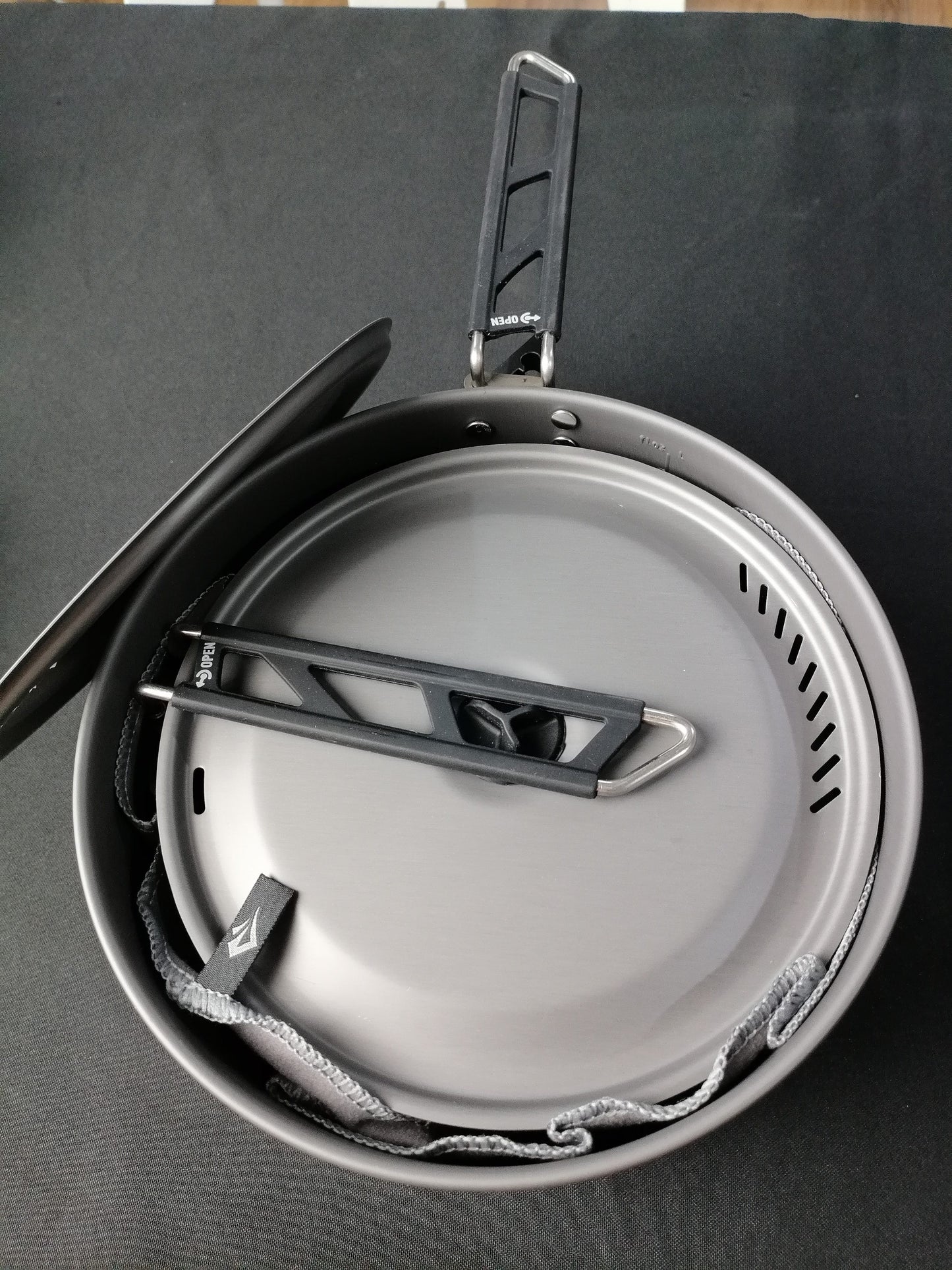 Sea to Summit Alpha Cookset Camping Cookware - International Mall Pull-out