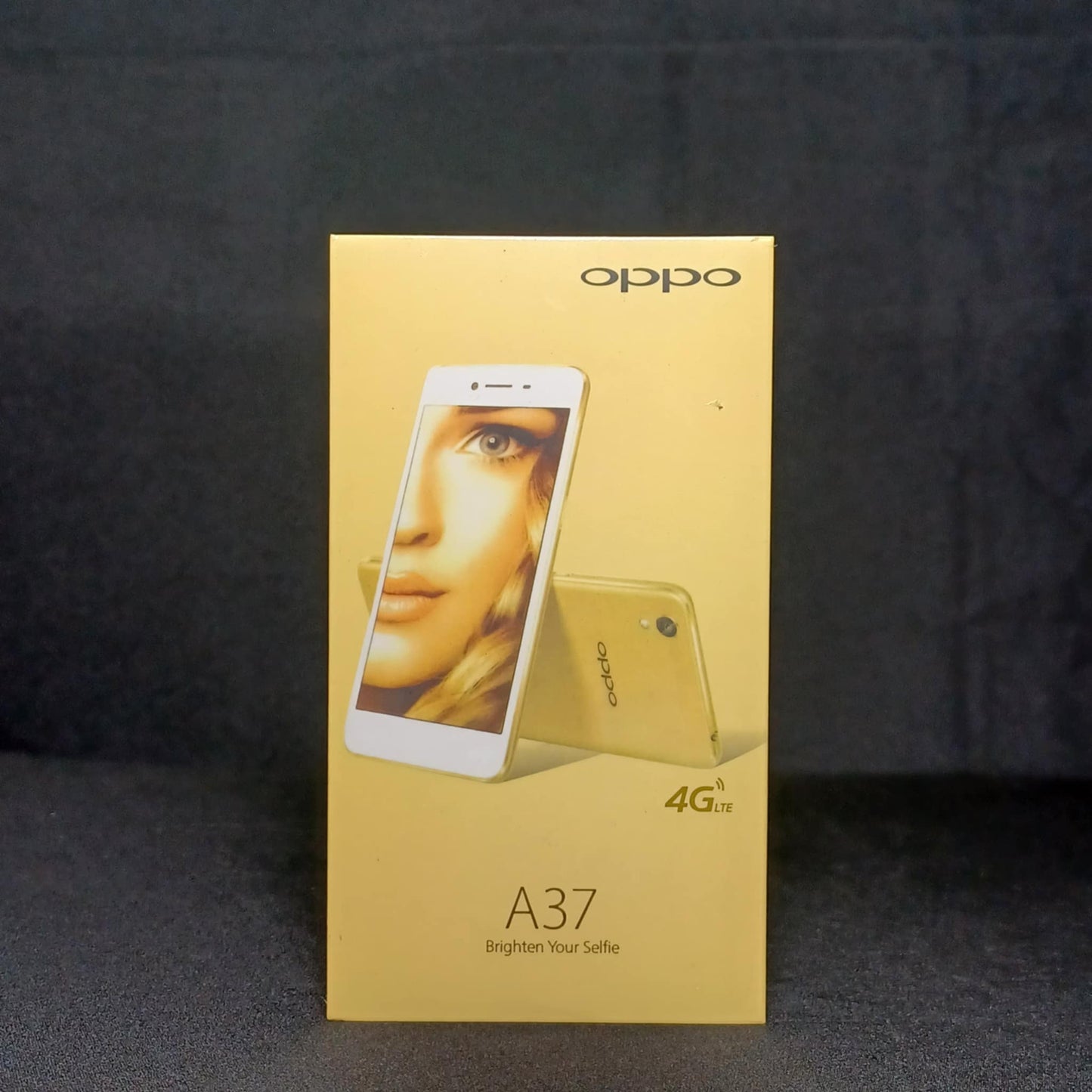 Oppo A37 6gb/128gb Mobile Phone 4G LTE (Gold)