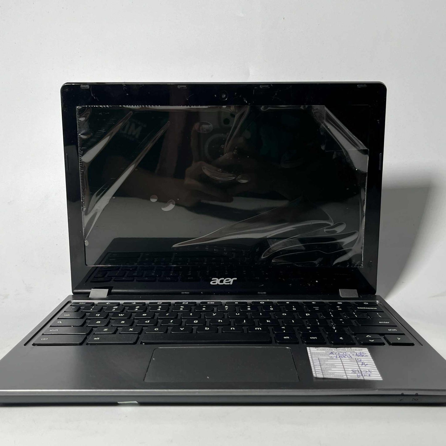 2/16 (SSD) Pre-loved Chromebook Acer C740 Laptop with Charger - CLASS B