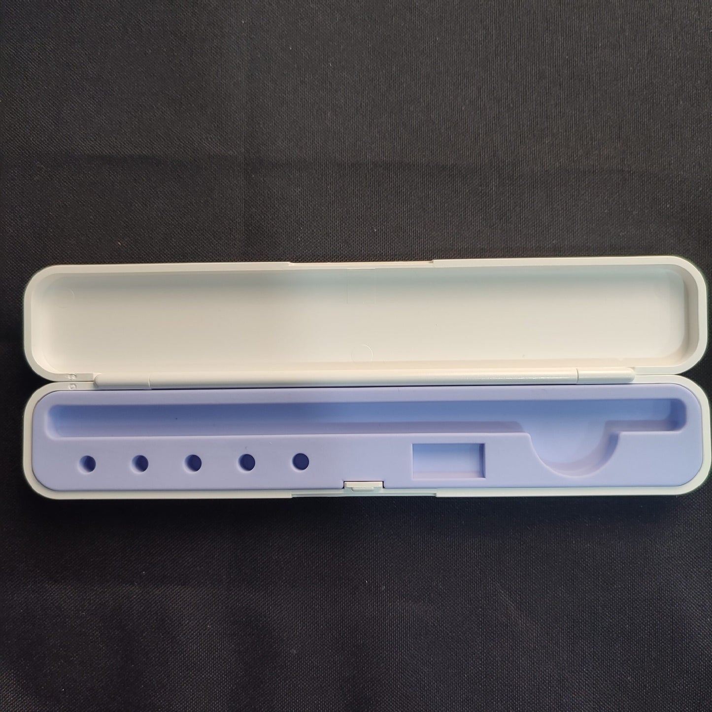 BI HE Pencil Case (Without Pen)- White