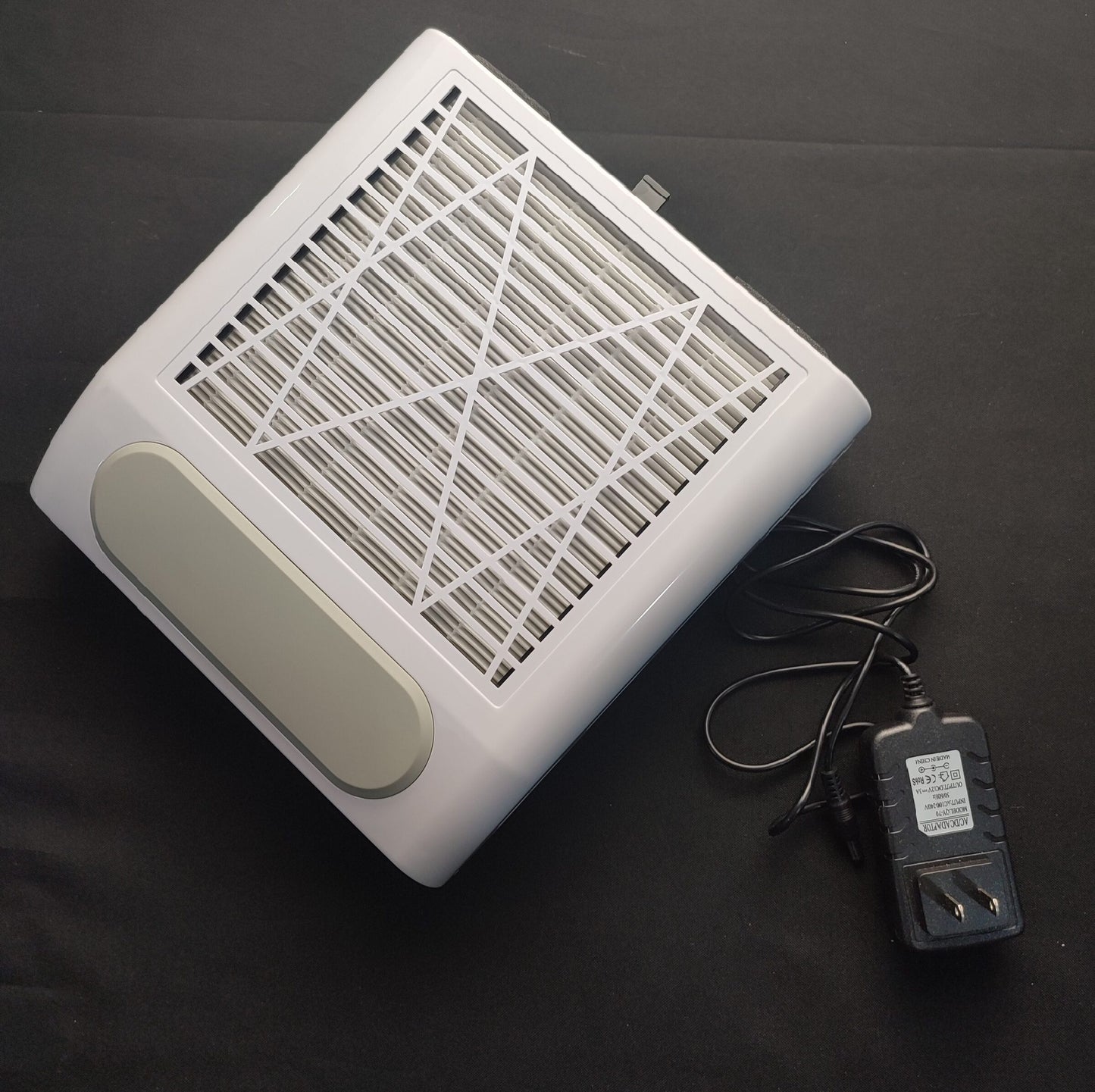 BQ-858-8 Professional Nail Dust Collector 80W - White