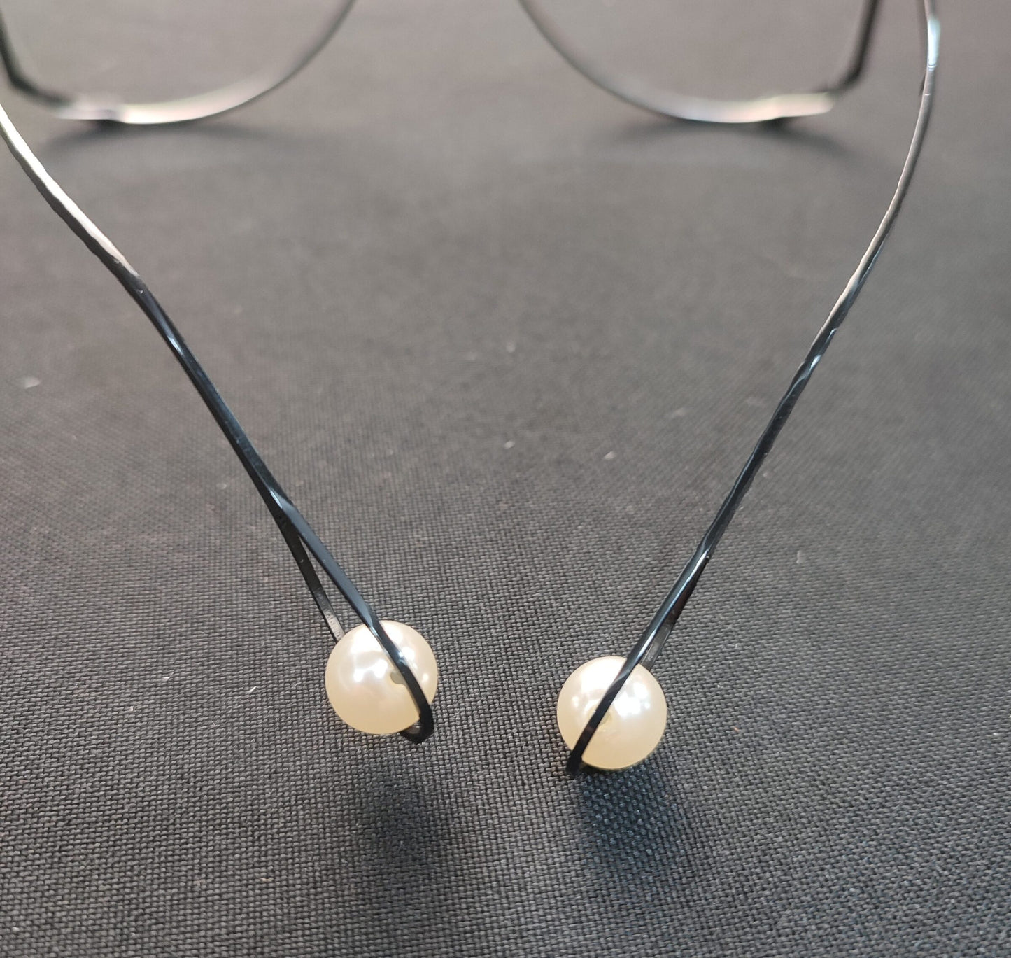Large Metal Black Frame Eyeglass with Pearl