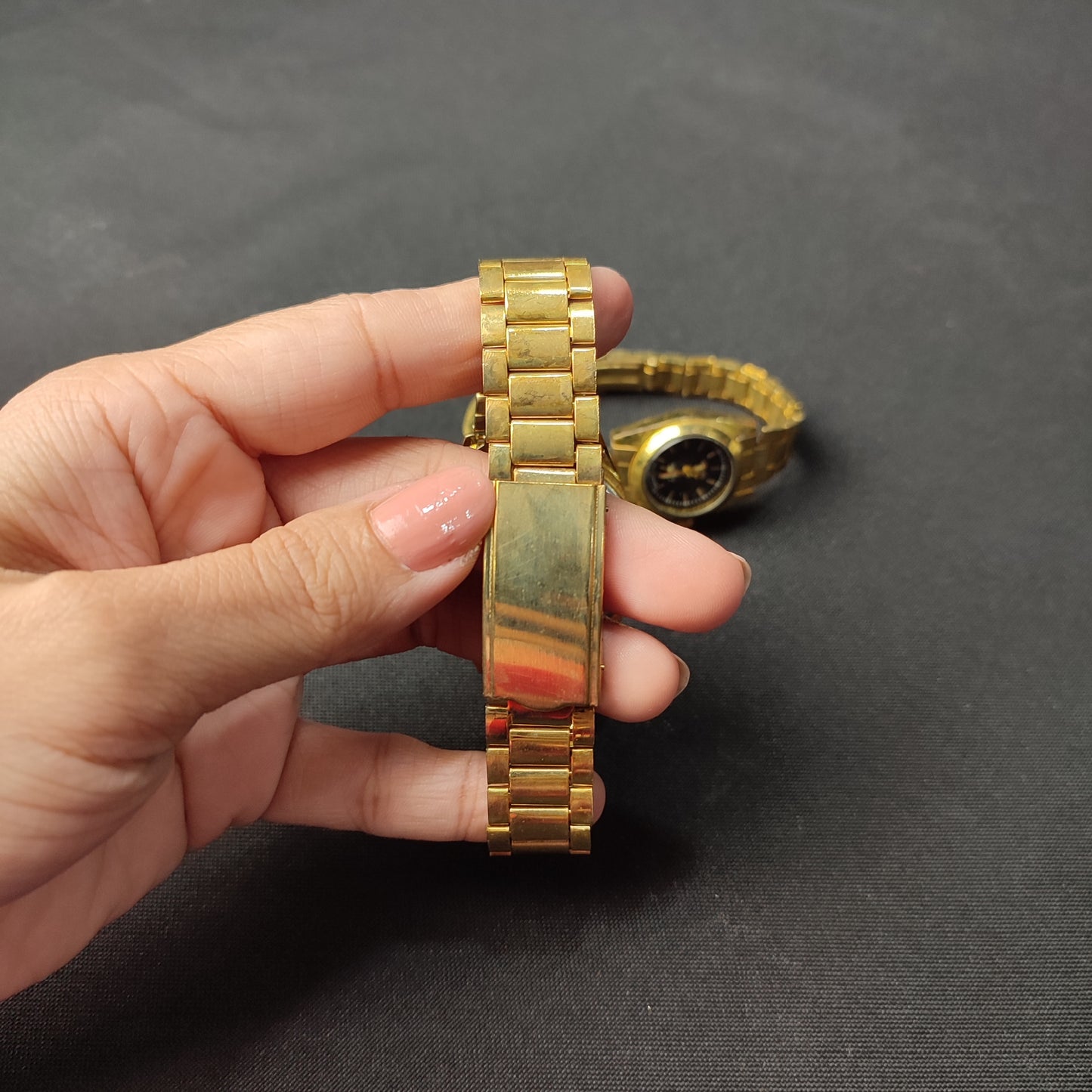 Seiko 5 Gold Analog Couple Watch - Glow Hand with Quality Box