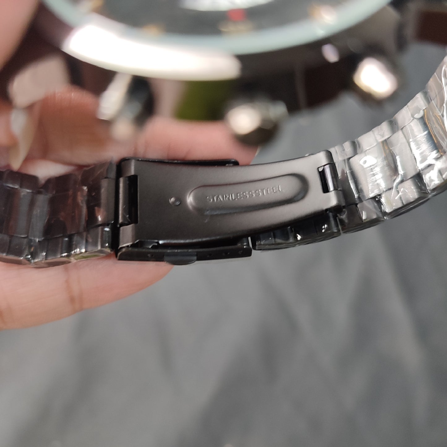 (9ZT2Z6)?Warehouse Jakarta?Men's Fashion Business Quartz Watch Multifuntion