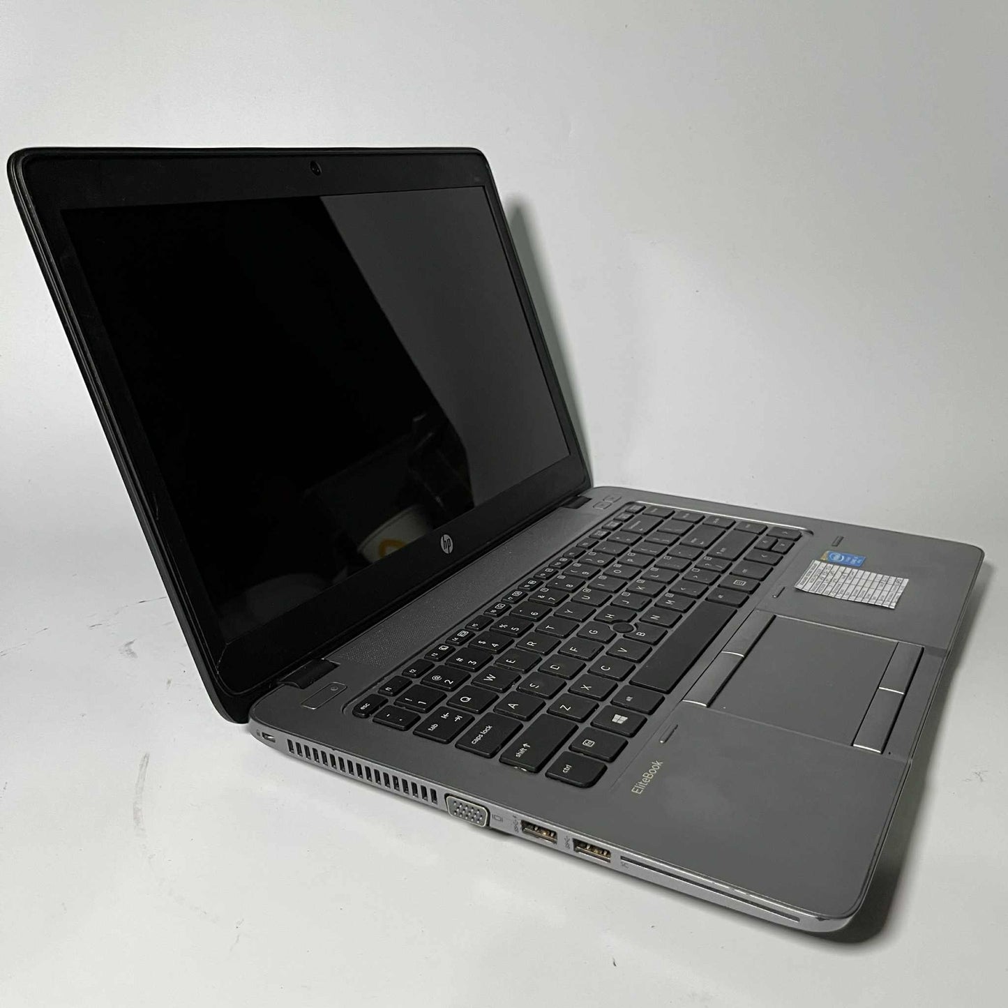 8/120 (SSD) Pre-loved HP EliteBook 840 G2 i5-5th Windows Laptop with Charger