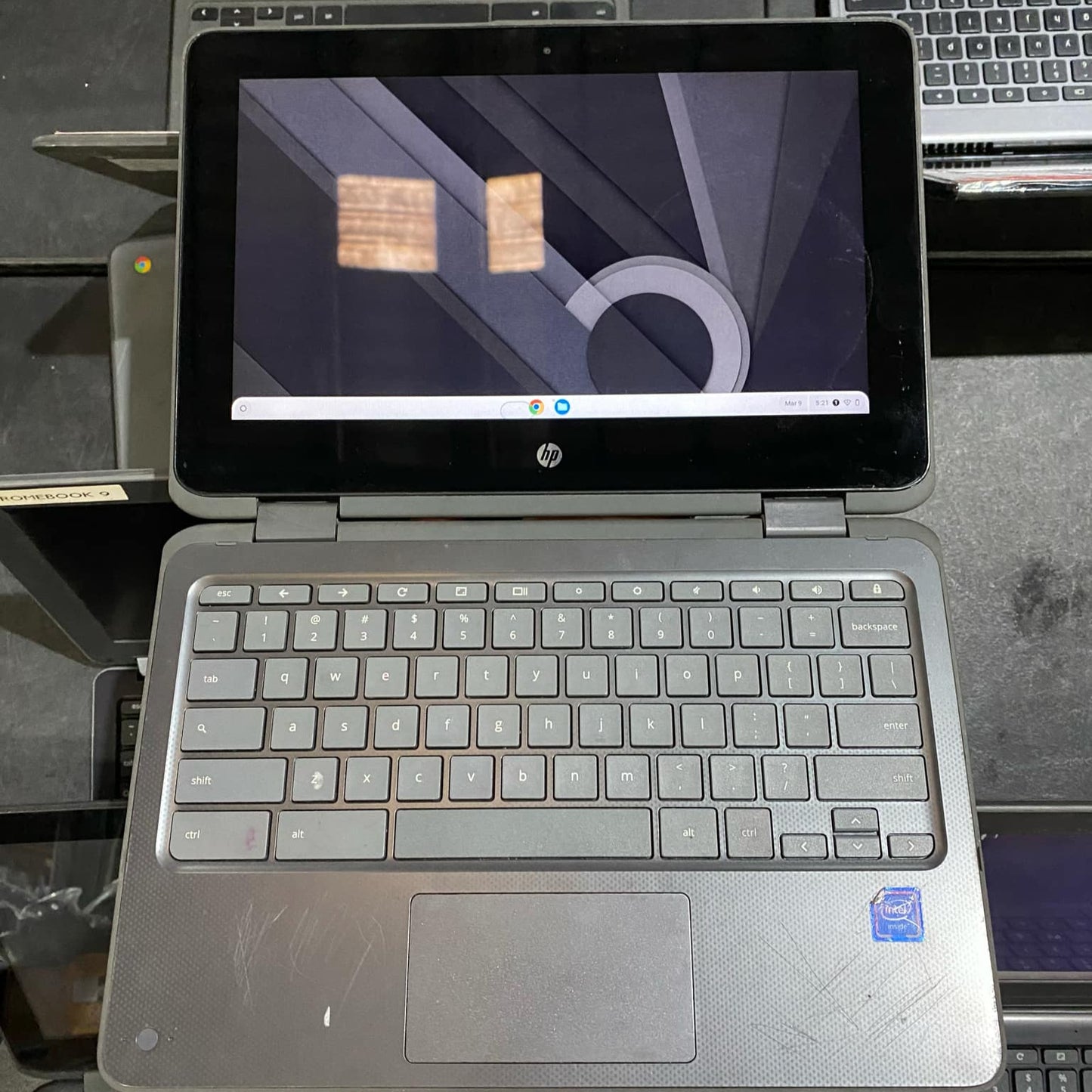 Pre-loved Chromebook Laptop 360 Degree Flippable - with BUBBLES DEFECT (16GB /32GB)