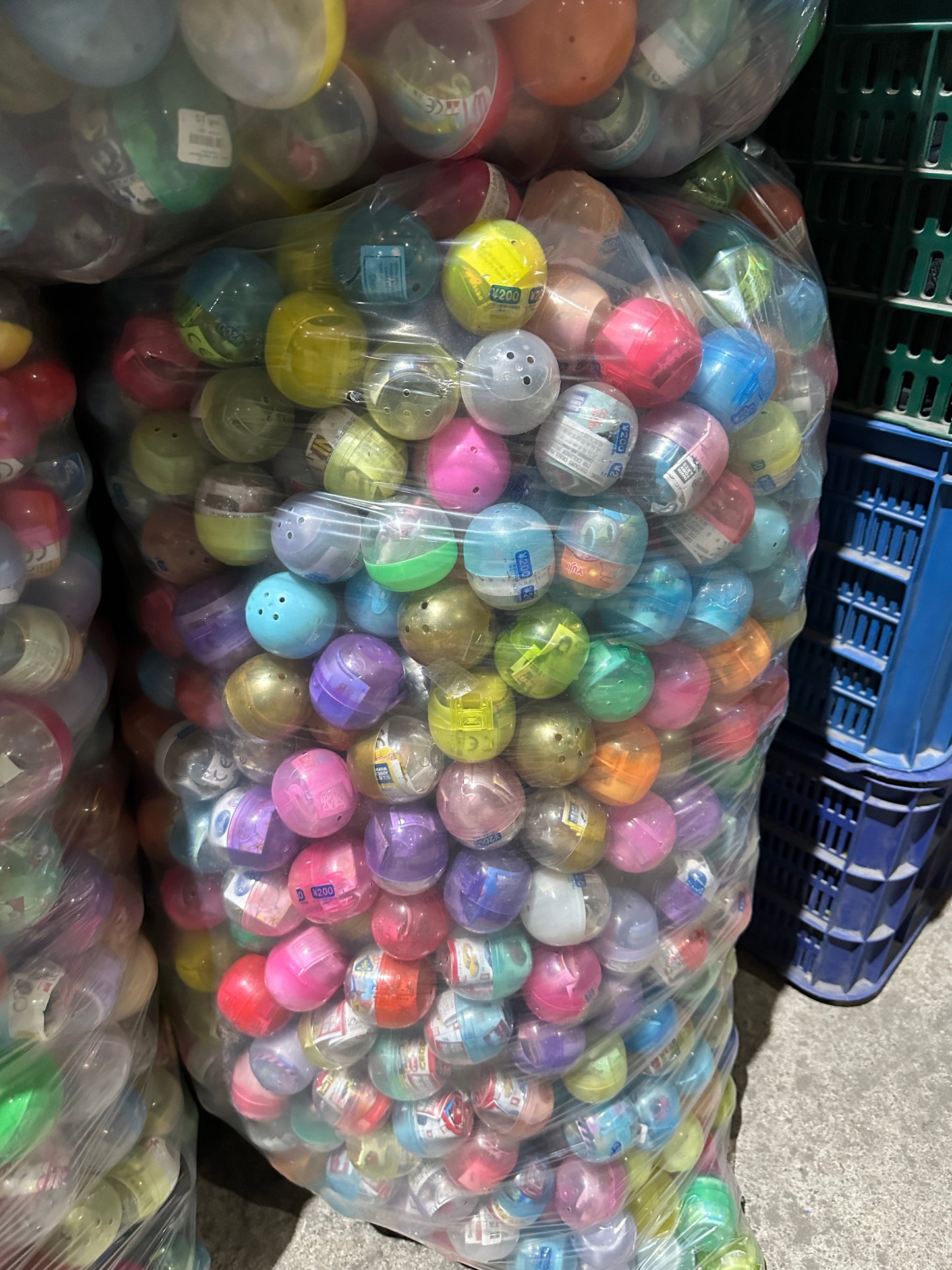 100% Authentic Japan Bandai Gashapon Capsule Toys - Random - Factory Pull-out