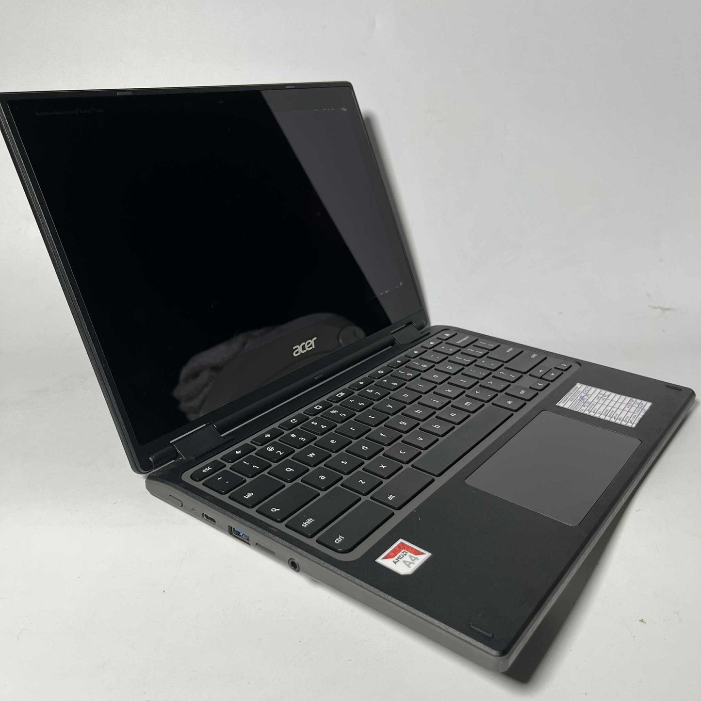 4/32 (SSD) Pre-loved Chromebook Acer R721T Flippable Touchscreen Laptop - CLASS B (BUBBLES DEFFECT)