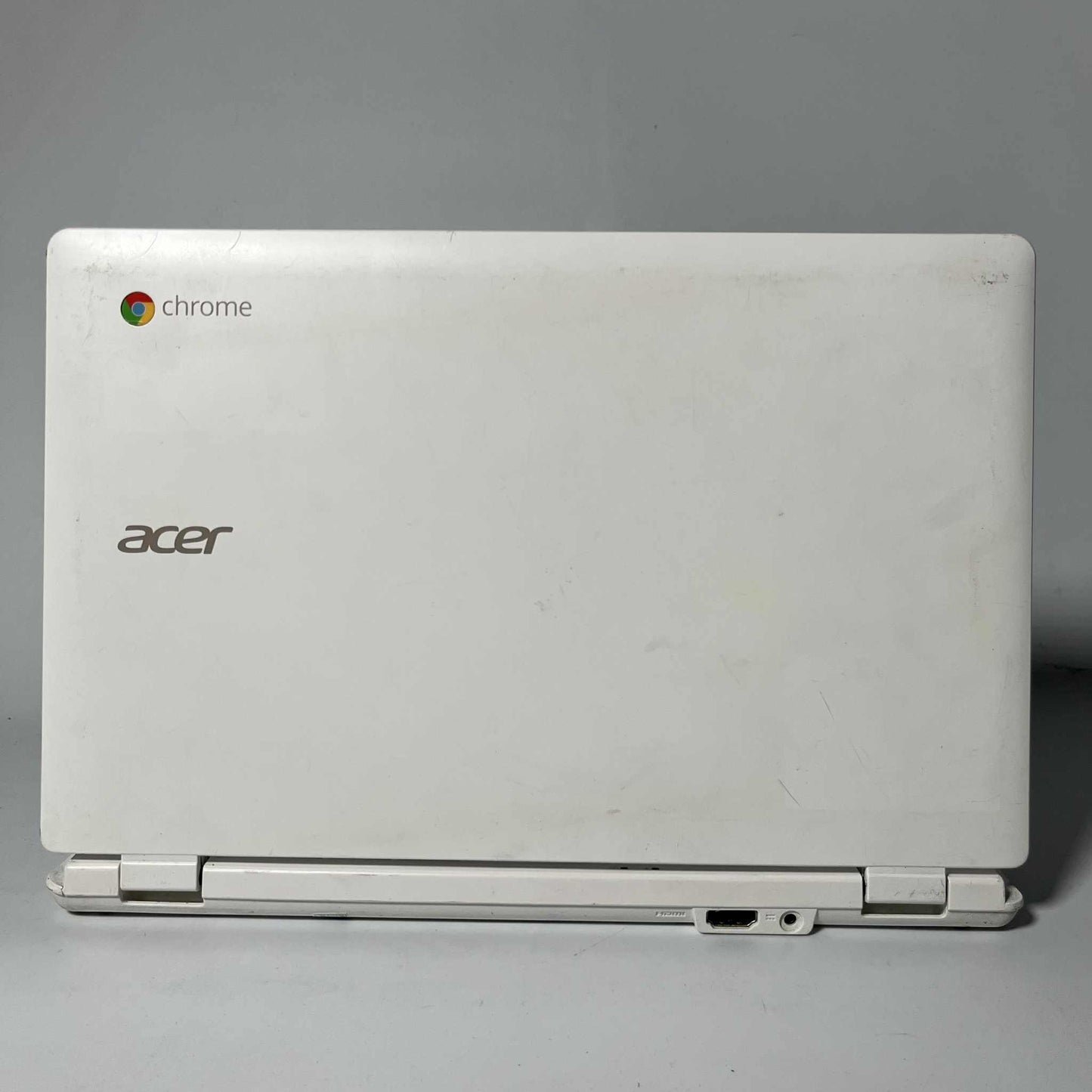 2/16 (SSD) Pre-loved Chromebook Acer CB3-111 Laptop with Charger