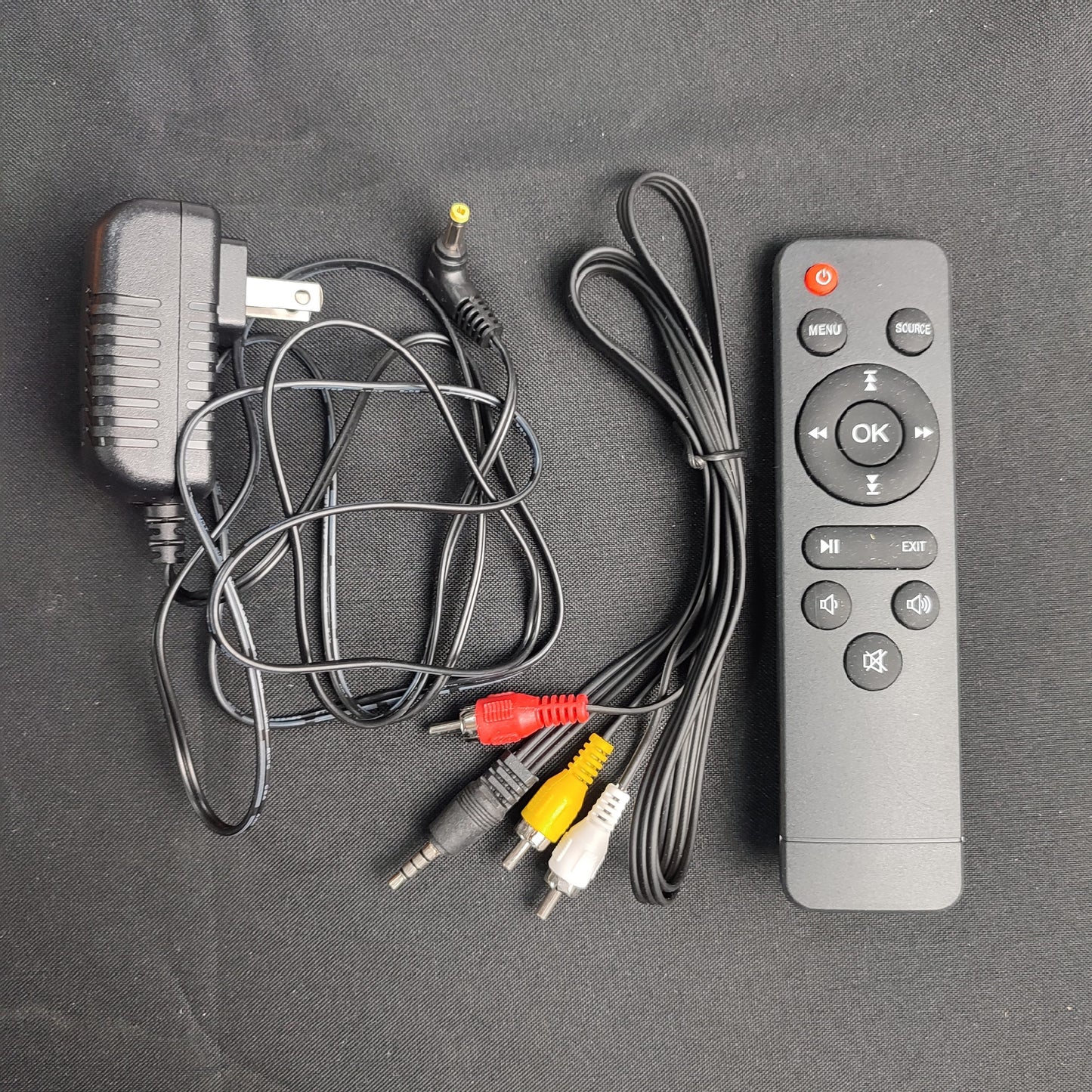 LED Projector CY200 - Yellow & White