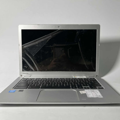 4/16 (SSD) Pre-loved Chromebook Toshiba CB35-83340 Laptop with Charger