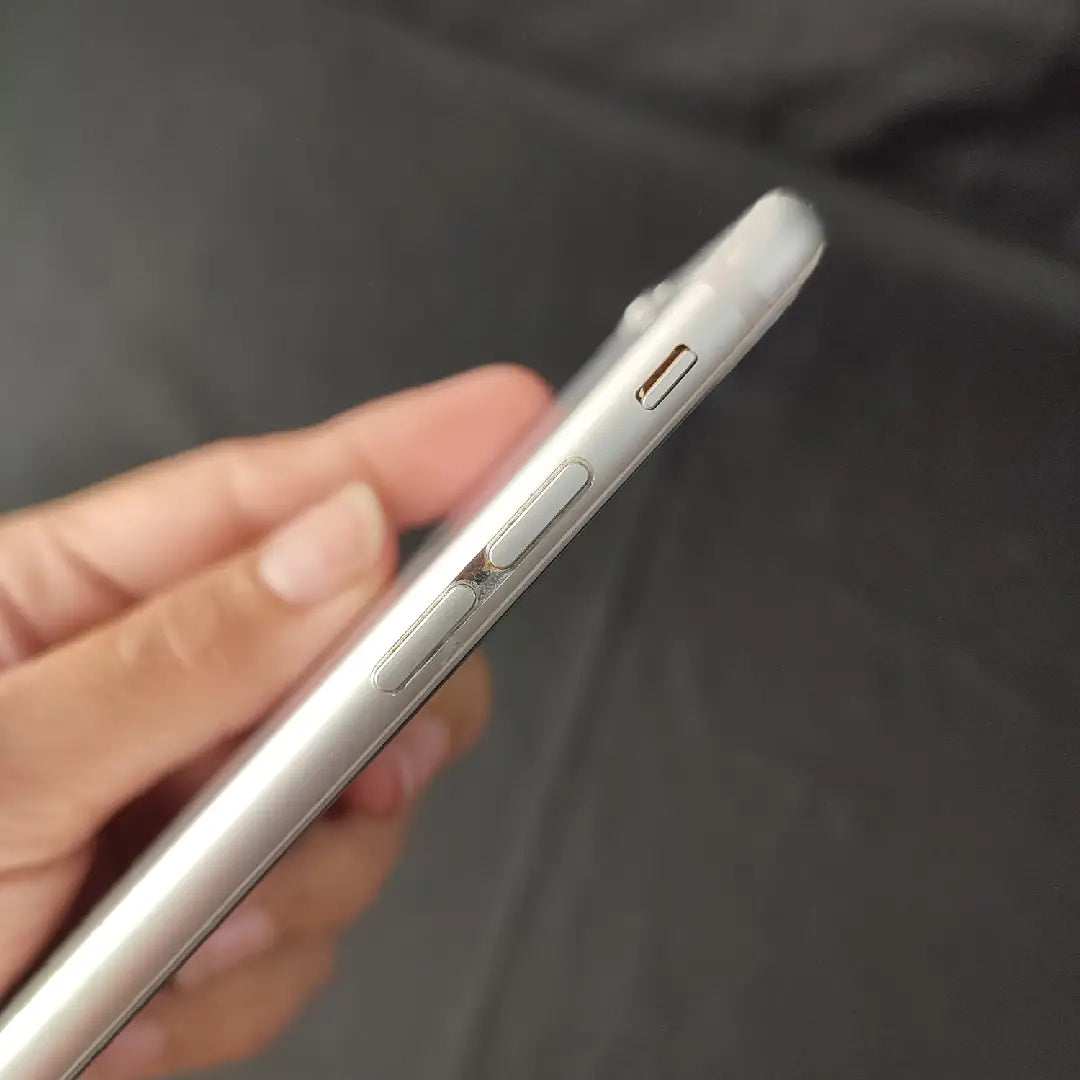 Pre-loved Apple iPhone 6 1GB/16GB GRADE B -with Complete Set and Box Factory Unlocked (Assorted Color)
