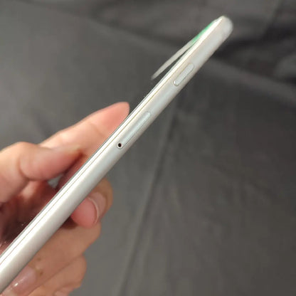 Pre-loved Apple iPhone 6 1GB/16GB GRADE B -with Complete Set and Box Factory Unlocked (Assorted Color)