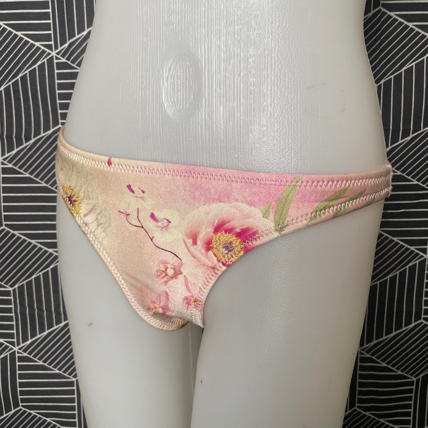 Authentic Australian Triangl Swimwear Swimsuit - Lana - Violet-Bottom