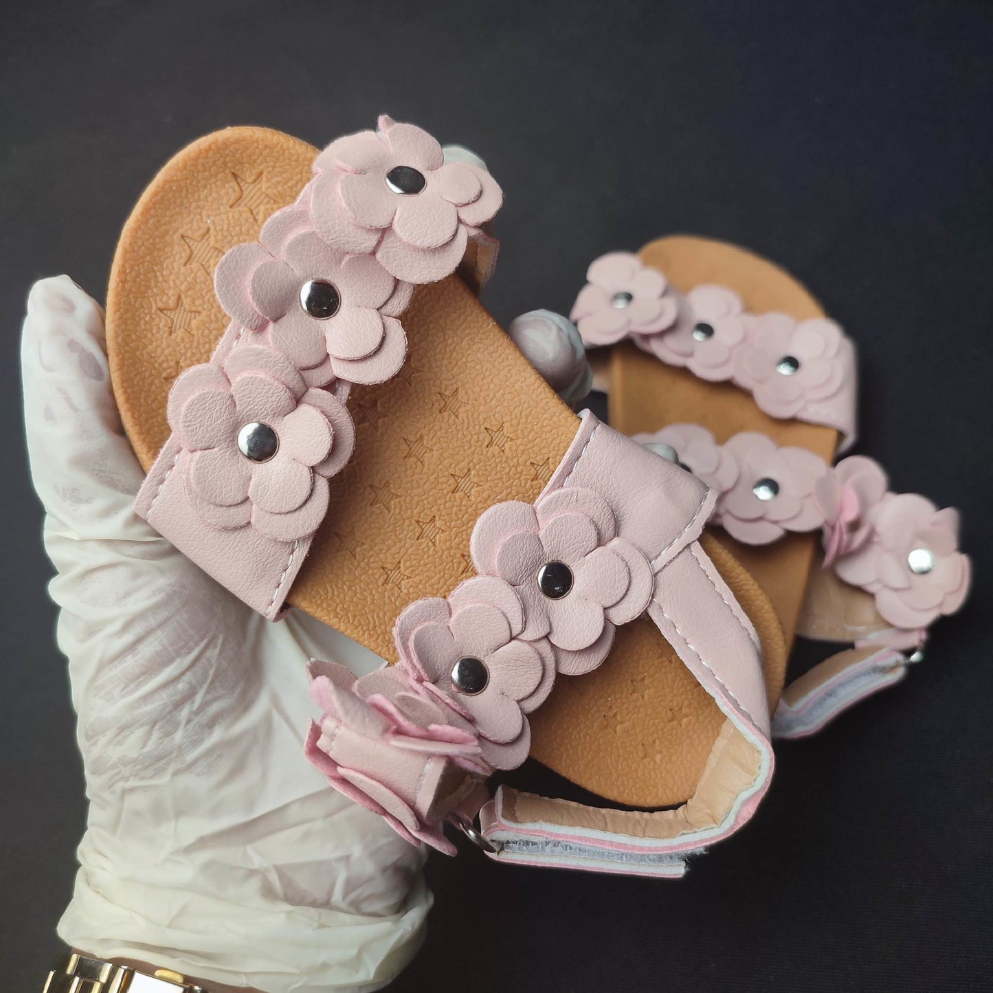 (NIQ3WK)2 Colors Kids Girls Sandals Velcro Back Lace Up Flower Shoes