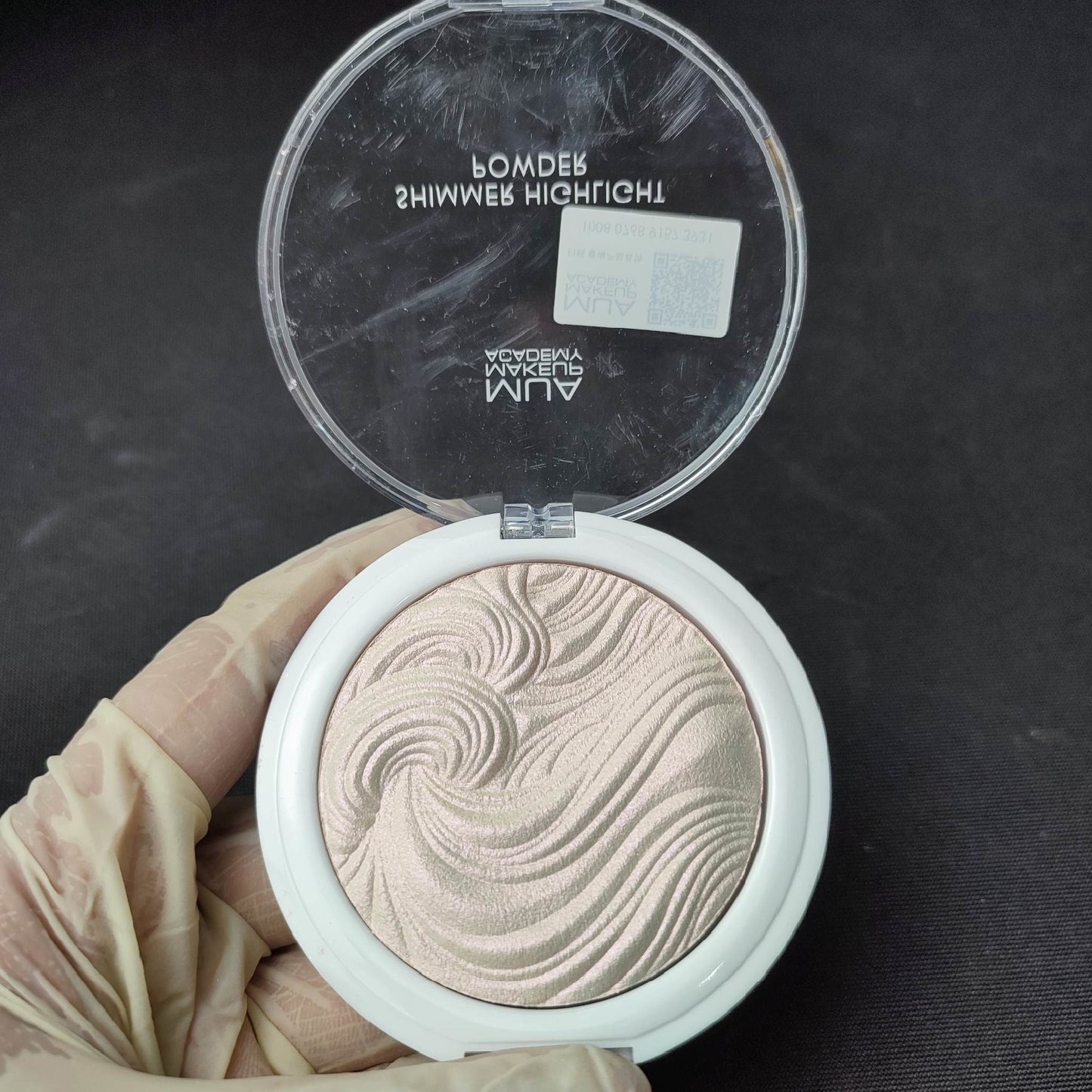 MUA Make Up Academy Shimmer Highlights Powder - International Mall Pull-out