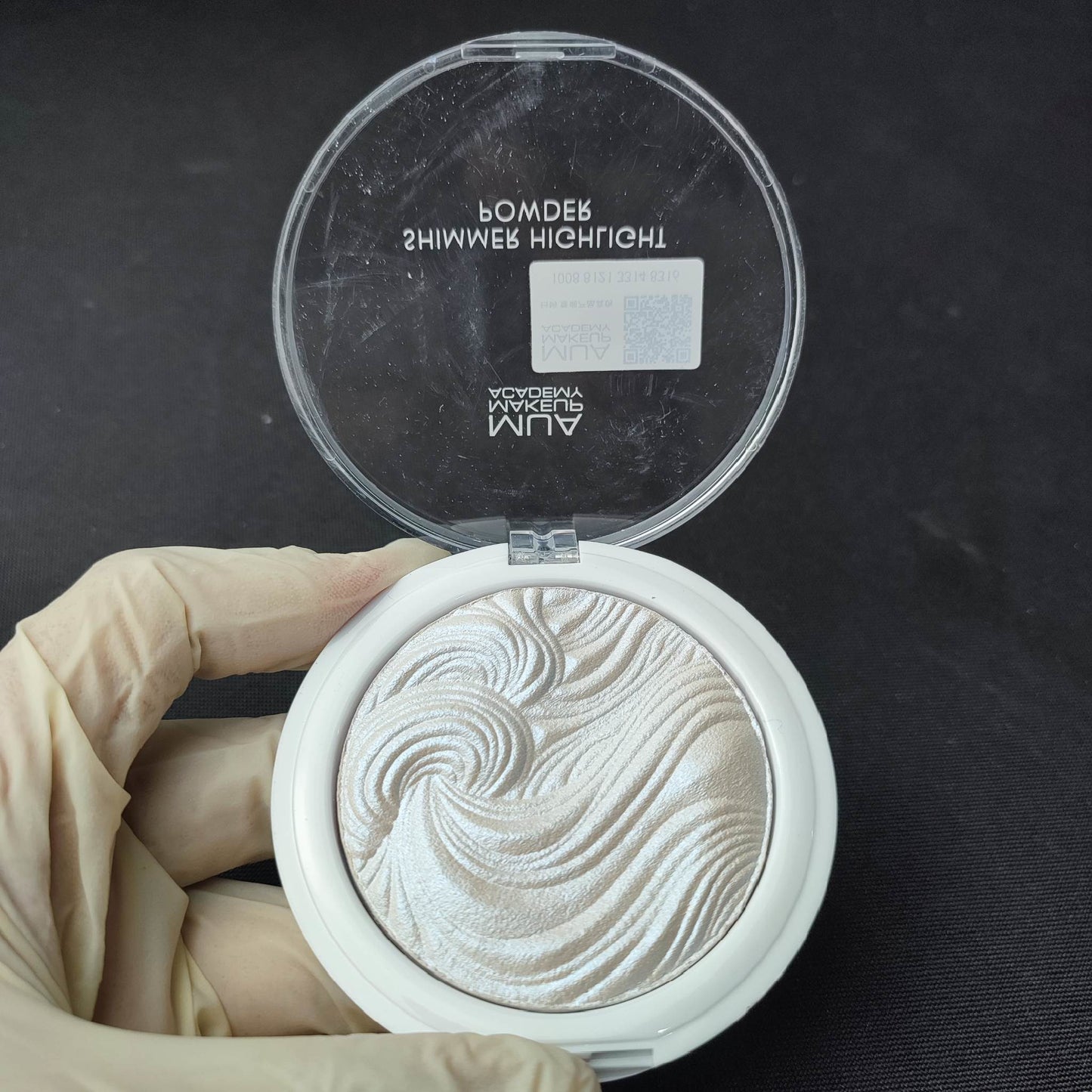 MUA Make Up Academy Shimmer Highlights Powder - International Mall Pull-out