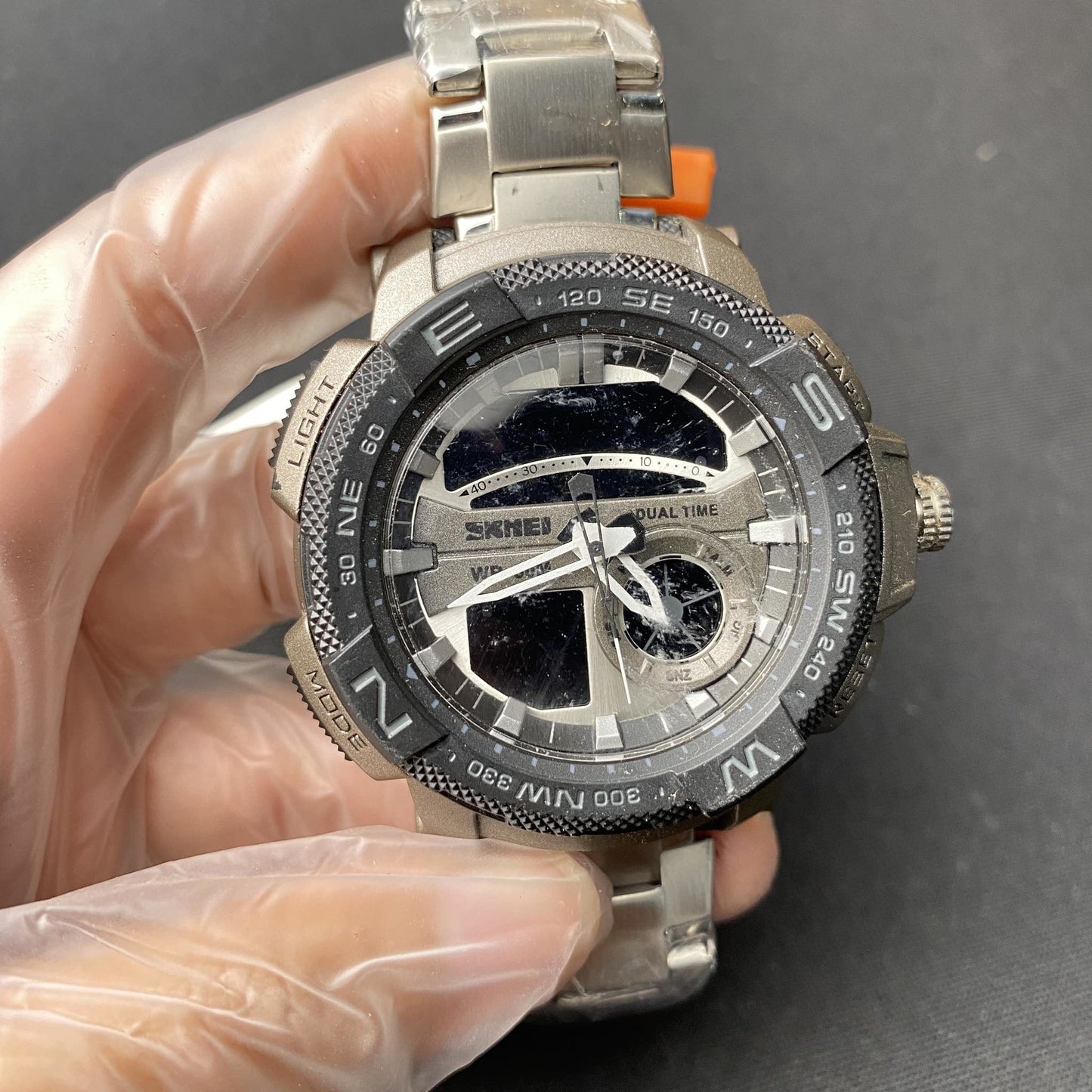 Skmei Steel Chronograph 360° Watch W/Metal Box - Black/Gray