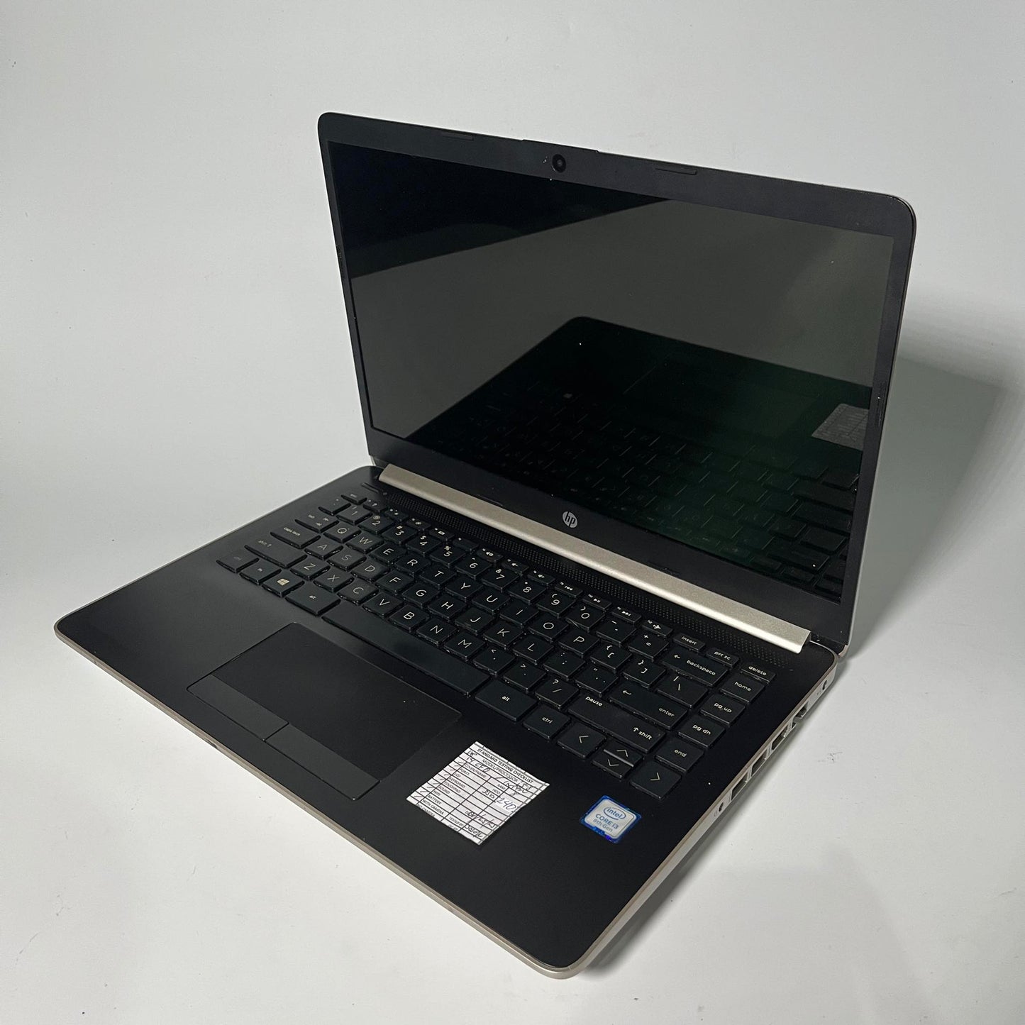 8/240 (SSD) Pre-loved HP 14-cf0013dx i3-8th Gen Windows Laptops with Charger