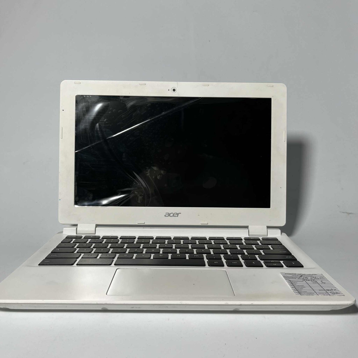 2/16 (SSD) Pre-loved Chromebook Acer CB3-111 Laptop with Charger