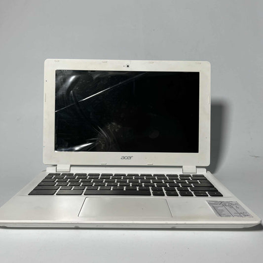 2/16 (SSD) Pre-loved Chromebook Acer CB3-111 Laptop with Charger