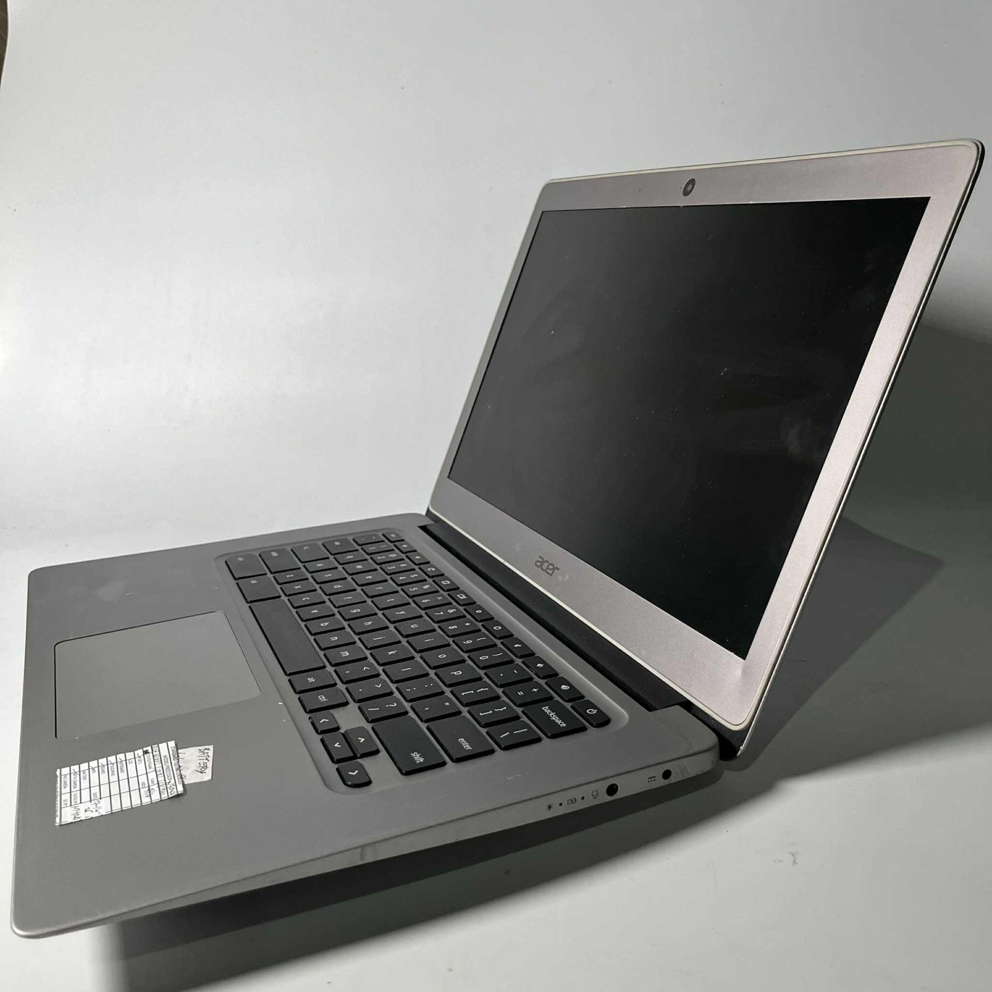 4/16 (SSD) Pre-loved Chromebook Acer CB3-431 Laptop with Charger