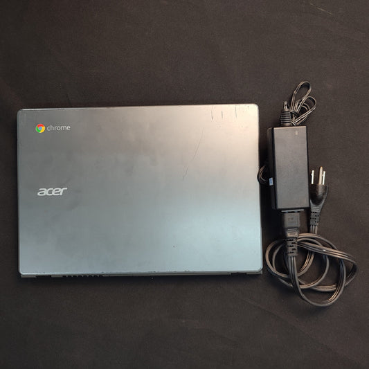 4/16 Pre-loved Chromebook Acer C720 Laptop with Charger