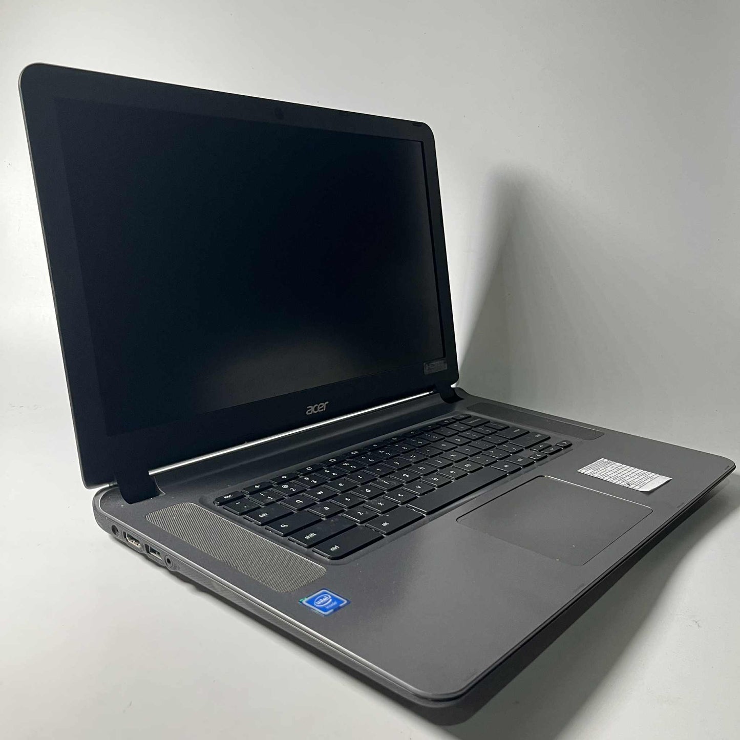 4/16 (SSD) Pre-loved Chromebook Acer CB3-532 Laptop with Charger