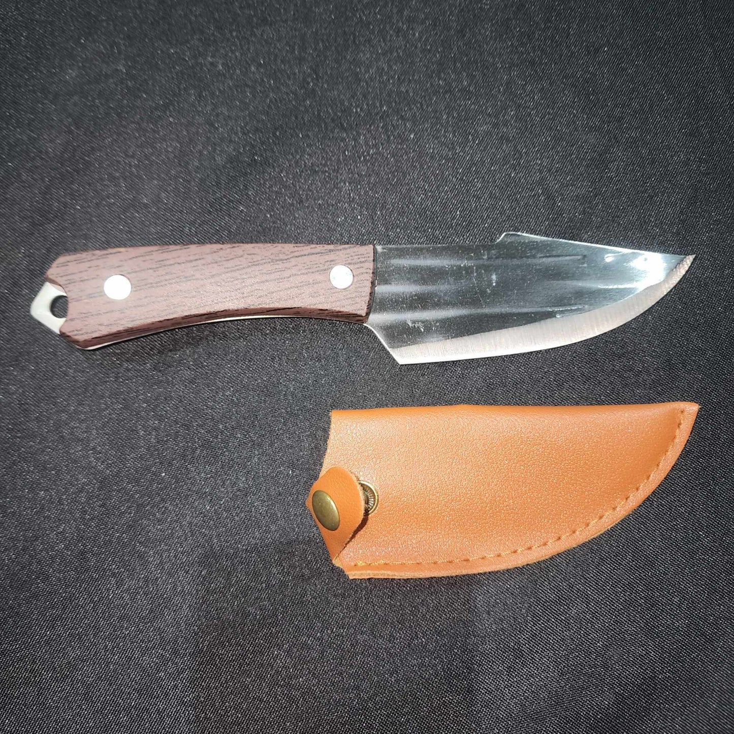 [A1-1267] Boning Knife with Leather Blade Cover