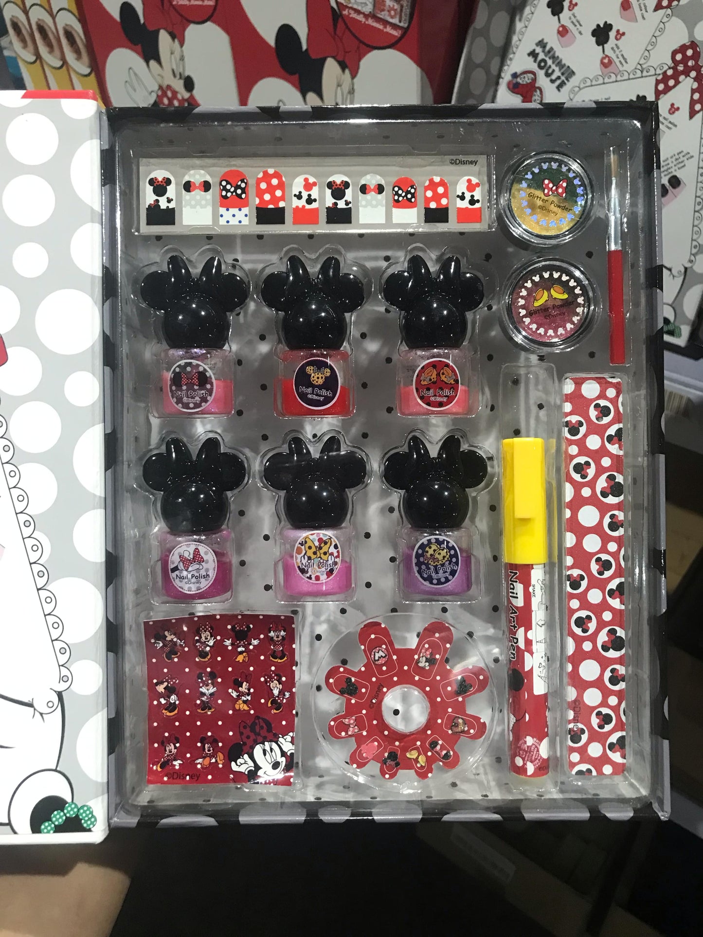 Minnie Mouse Nail Art Set