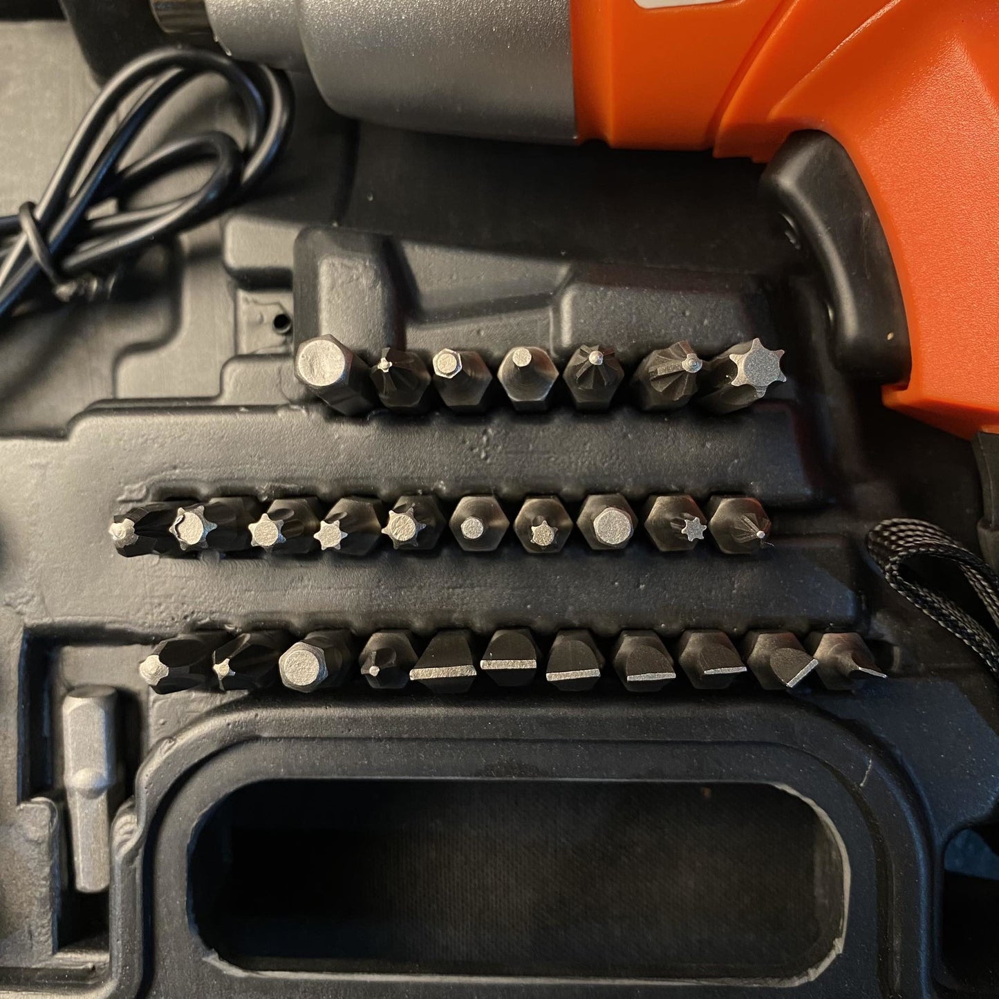 [A1-979] Tuoye Tools 45pcs Cordless Electric Rechargeable Screw Driver