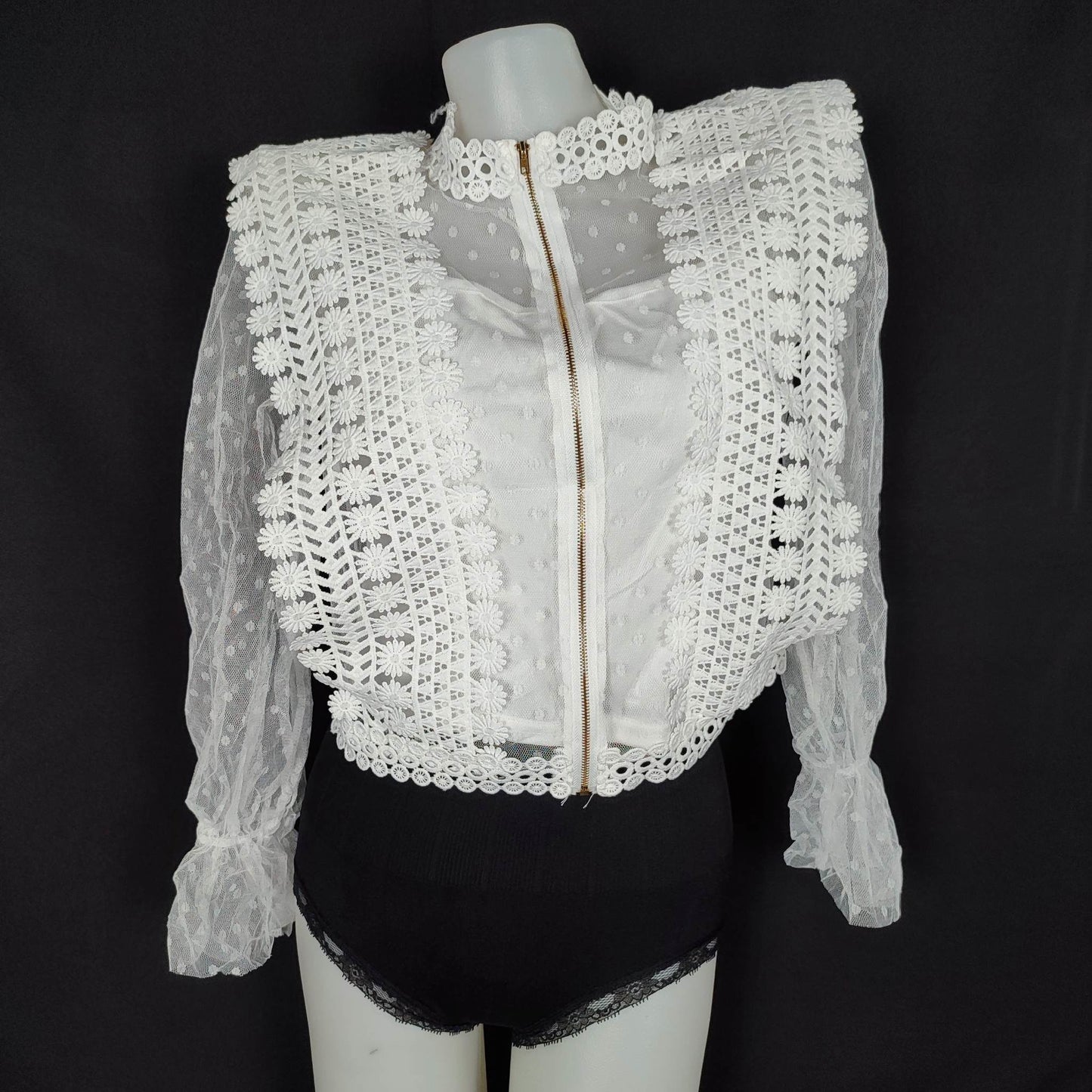 (HNI1NS)Cod2Pcs Mesh Top + Suspender Cutout Collar Flared Sleeves Lace Sh