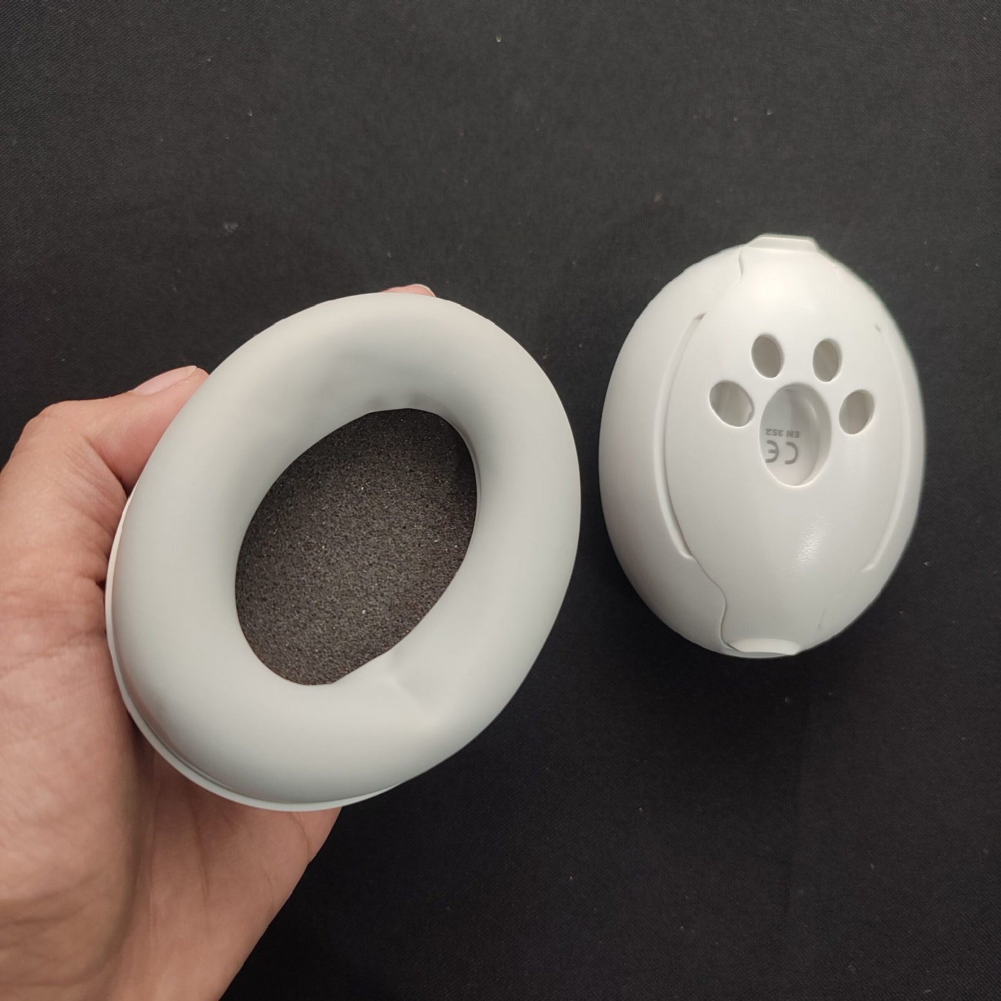 HQ630-EO Little Ears Baby Earmuff Hearing Protection - White/Grey