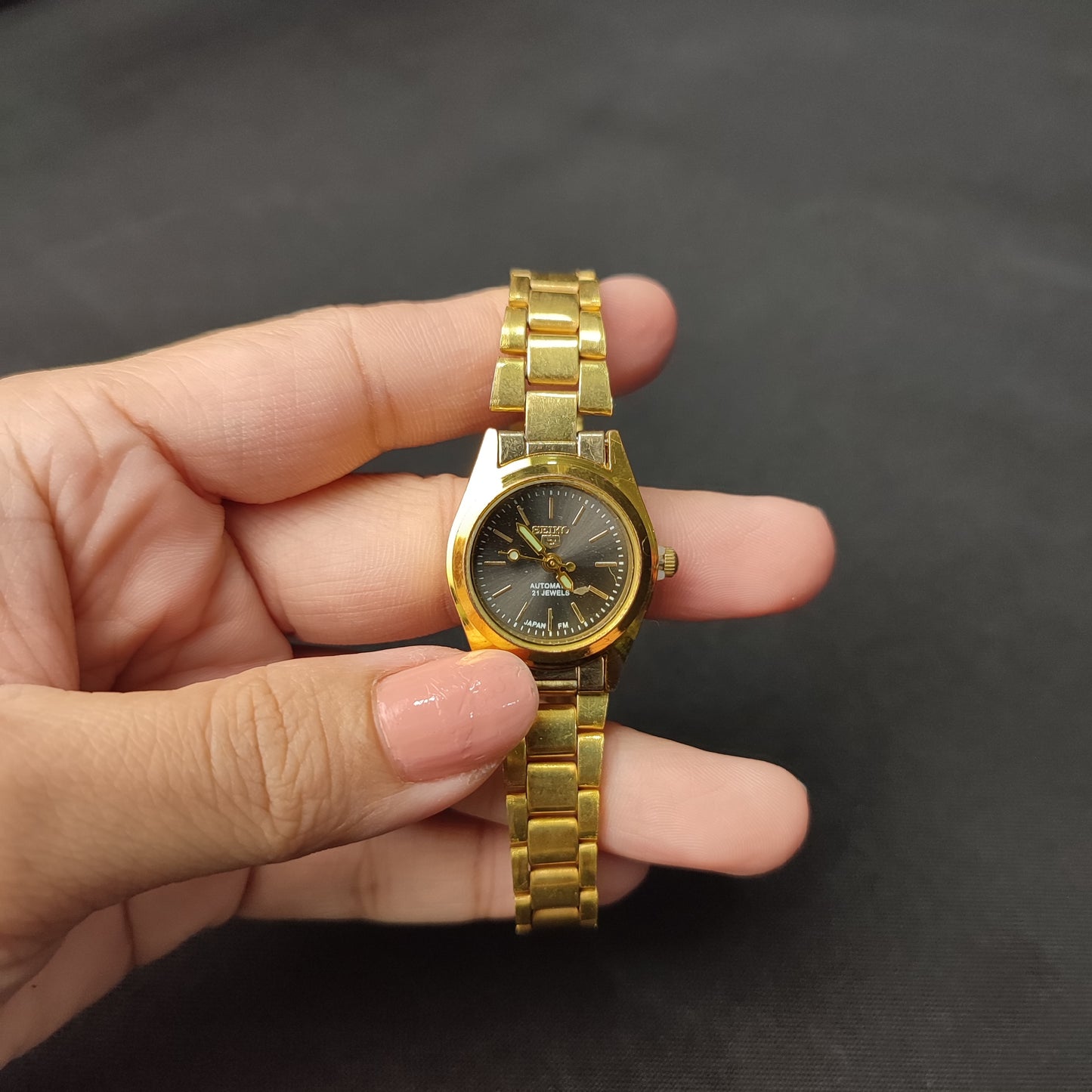 Seiko 5 Women's Gold Analog Watch - Green Hand with Regular Box