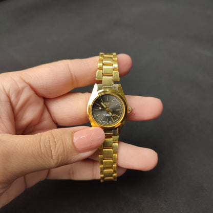 Seiko 5 Women's Gold Analog Watch - Green Hand with Regular Box