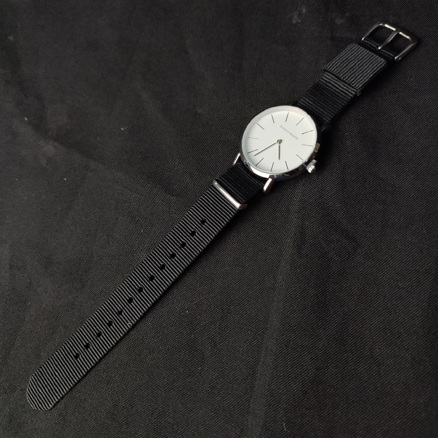 (WWL9T)Women 's Watches Very Thin Hannah Martin 100% Original Women' S Watche