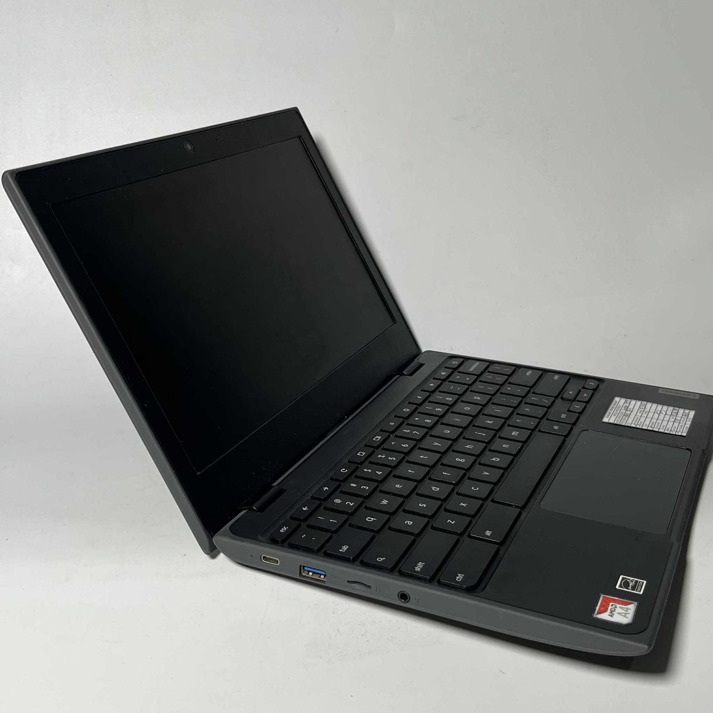 4/32 (SSD) Pre-loved LENOVO 100E Chromebook Laptop - (With Playstore) CLASS B