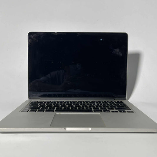 8/128 (SSD) Pre-loved Apple MacBook Pro 13" A1502 i5-5257 with Charger