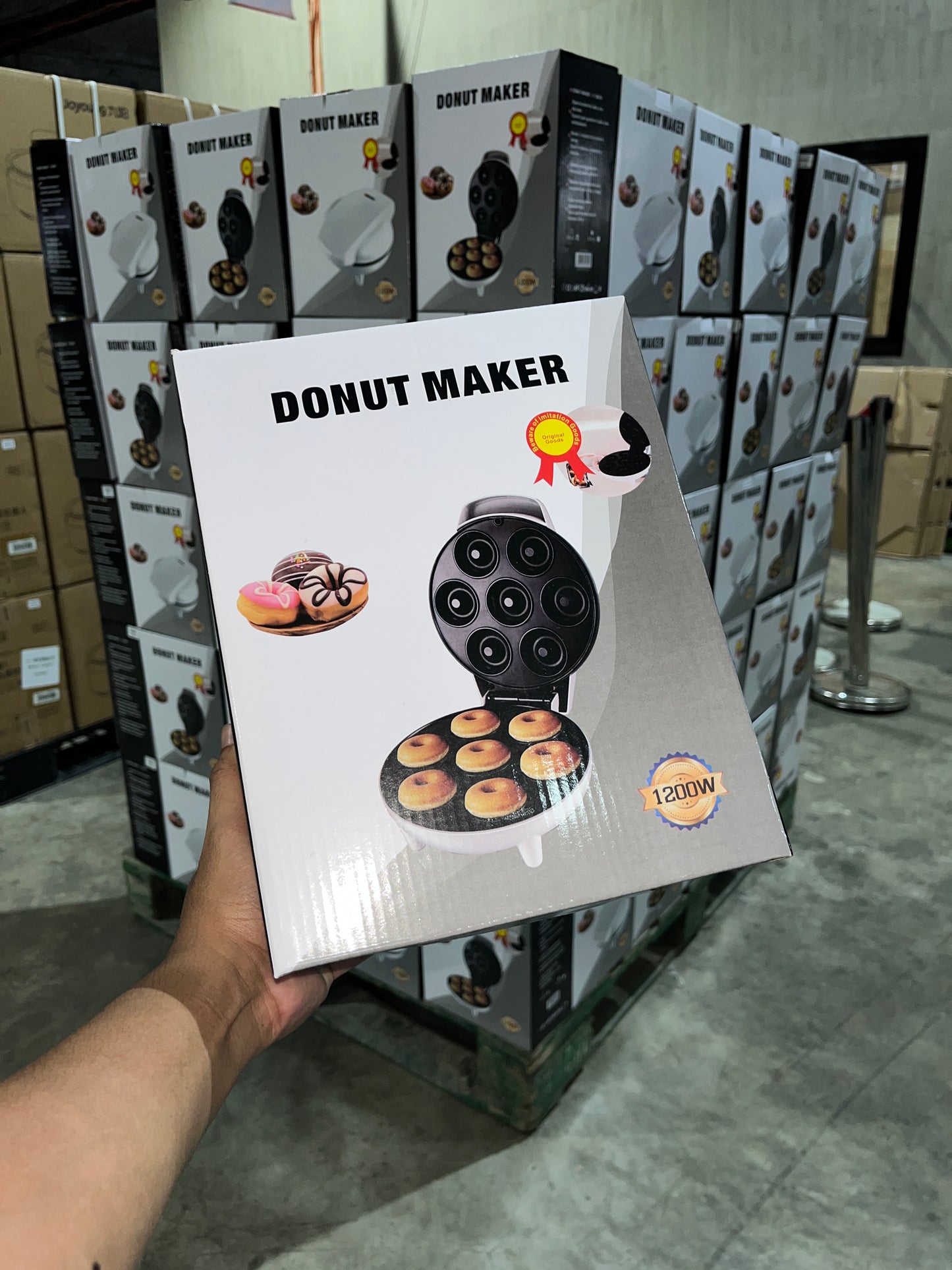 7 Holes Donut Maker WQ-HS605 1200W -Black