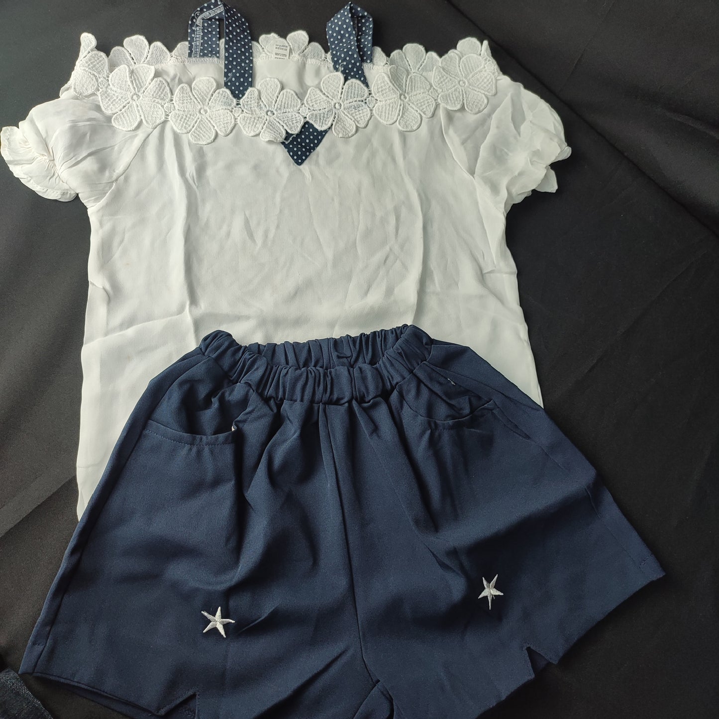 (GPV2MC)2-13T Kids Baby Girls Short Sleeve T-Shirt + Floral Star Shorts - Size: 130