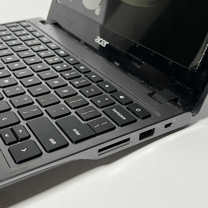 Pre-loved Chromebook Acer C720 Laptop with Charger - CLASS B