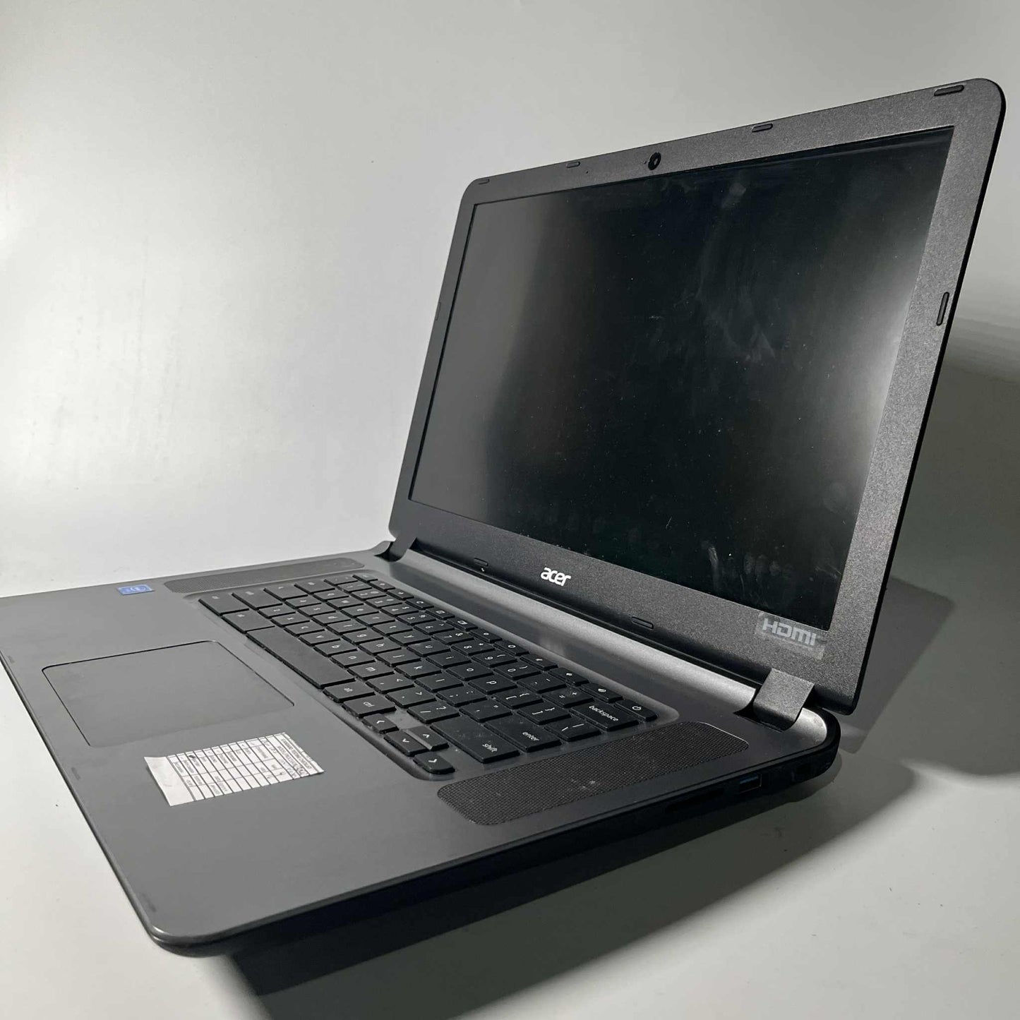 4/16 (SSD) Pre-loved Chromebook Acer CB3-532 Laptop with Charger